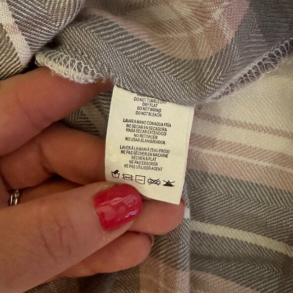 Women's L Thread & Supply Kandice Soft Classic Plaid Pink Gray Button Down - Picture 6 of 7